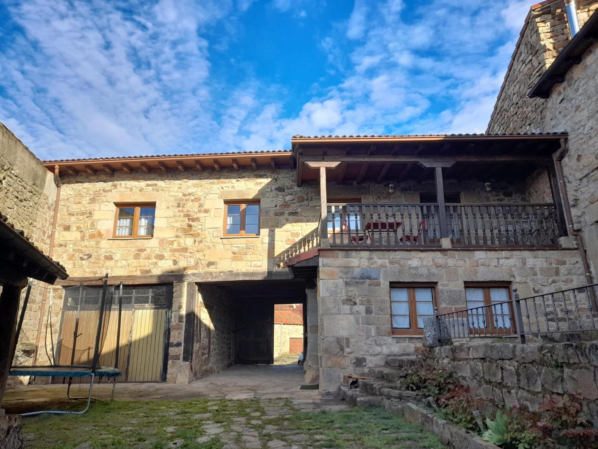 Casa Acogedora En Pueblo De Montana Loma Somera